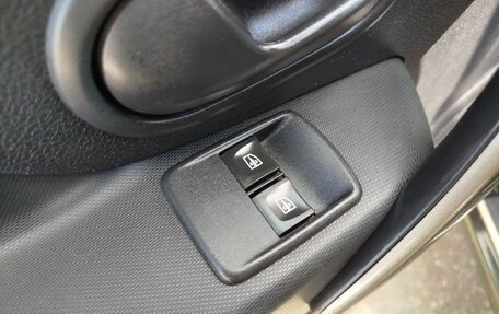 Renault Logan II, 2015 год, 535 000 рублей, 20 фотография