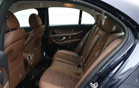 Mercedes-Benz E-Класс, 2020 год, 4 690 000 рублей, 11 фотография