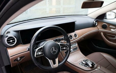 Mercedes-Benz E-Класс, 2020 год, 4 690 000 рублей, 10 фотография