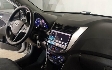 Hyundai Solaris II рестайлинг, 2016 год, 1 139 000 рублей, 8 фотография