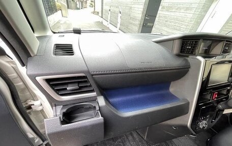 Toyota Tank I, 2019 год, 1 070 000 рублей, 13 фотография