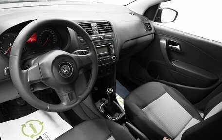 Volkswagen Polo VI (EU Market), 2011 год, 745 000 рублей, 10 фотография