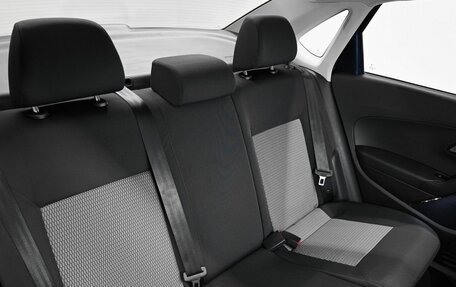 Volkswagen Polo VI (EU Market), 2011 год, 745 000 рублей, 13 фотография