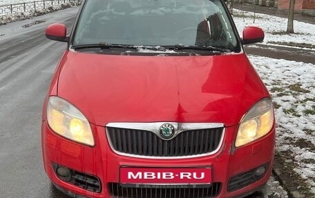 Skoda Fabia II, 2009 год, 430 000 рублей, 1 фотография