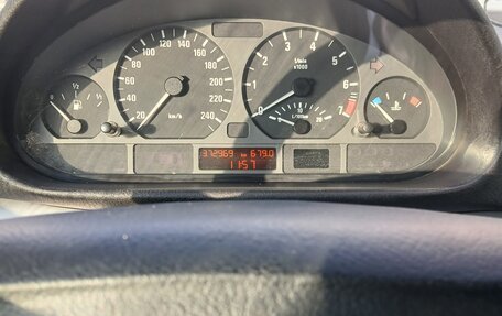 BMW 3 серия, 2004 год, 630 000 рублей, 4 фотография