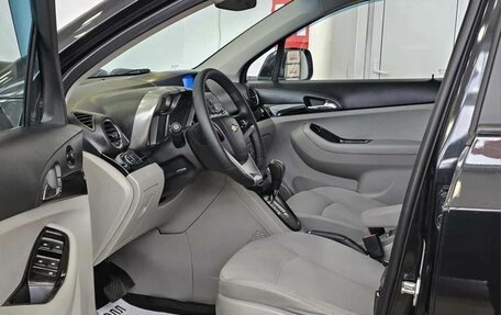 Chevrolet Orlando I, 2012 год, 1 585 000 рублей, 10 фотография
