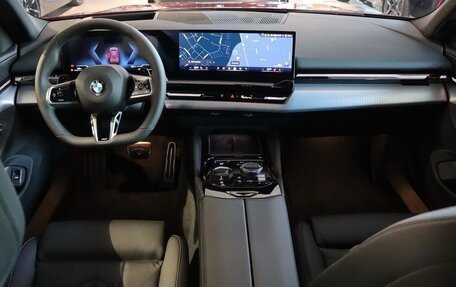 BMW 5 серия, 2025 год, 12 500 000 рублей, 9 фотография