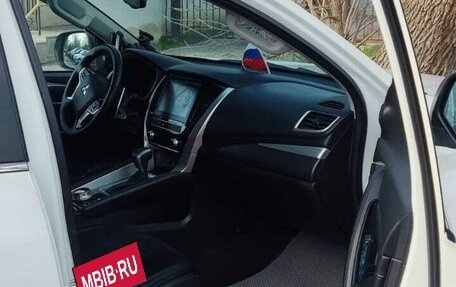 Mitsubishi Montero Sport, 2022 год, 3 300 000 рублей, 10 фотография