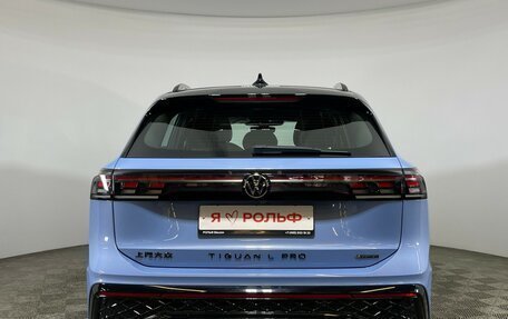 Volkswagen Tiguan II, 2025 год, 5 480 000 рублей, 8 фотография