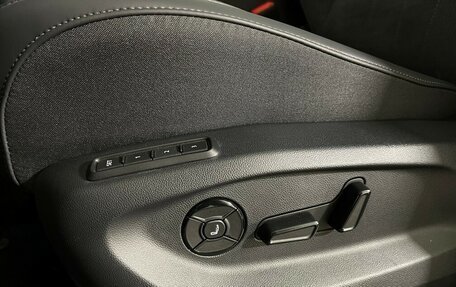 Volkswagen Tiguan II, 2025 год, 5 480 000 рублей, 15 фотография