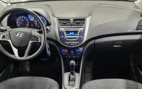 Hyundai Solaris II рестайлинг, 2016 год, 1 040 000 рублей, 5 фотография