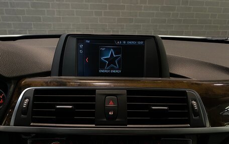 BMW 3 серия, 2019 год, 2 200 000 рублей, 15 фотография