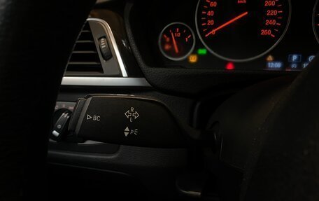 BMW 3 серия, 2019 год, 2 200 000 рублей, 24 фотография