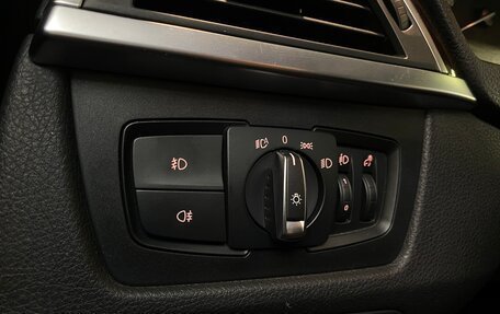 BMW 3 серия, 2019 год, 2 200 000 рублей, 19 фотография