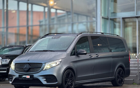 Mercedes-Benz V-Класс, 2021 год, 6 900 000 рублей, 1 фотография