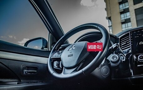 Mitsubishi Outlander III рестайлинг 3, 2013 год, 1 391 100 рублей, 18 фотография