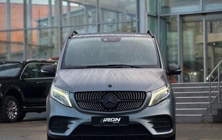 Mercedes-Benz V-Класс, 2021 год, 6 900 000 рублей, 2 фотография