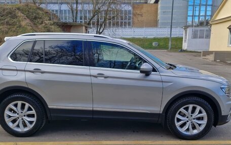 Volkswagen Tiguan II, 2020 год, 3 300 000 рублей, 7 фотография