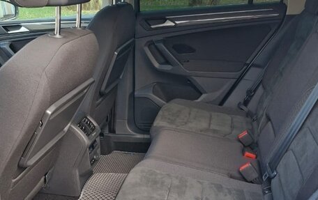 Volkswagen Tiguan II, 2020 год, 3 300 000 рублей, 11 фотография