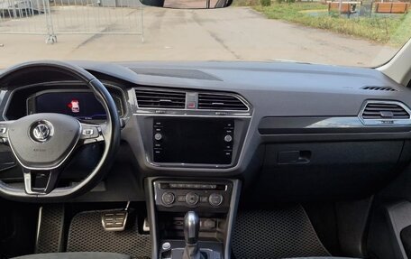 Volkswagen Tiguan II, 2020 год, 3 300 000 рублей, 14 фотография