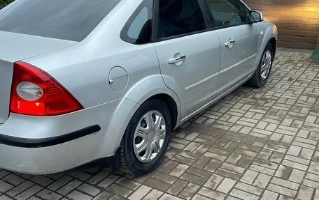 Ford Focus II рестайлинг, 2006 год, 285 000 рублей, 4 фотография