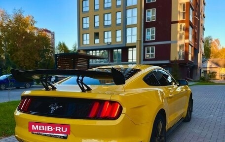 Ford Mustang VI рестайлинг, 2017 год, 1 750 000 рублей, 3 фотография