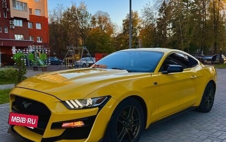Ford Mustang VI рестайлинг, 2017 год, 1 750 000 рублей, 6 фотография