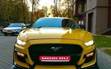 Ford Mustang VI рестайлинг, 2017 год, 1 750 000 рублей, 15 фотография