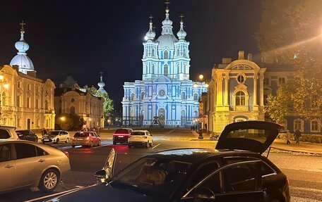 Audi A4, 2018 год, 1 910 000 рублей, 5 фотография