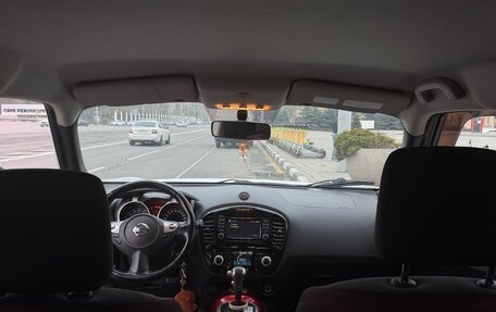 Nissan Juke II, 2013 год, 1 100 000 рублей, 13 фотография