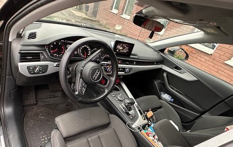 Audi A4, 2018 год, 1 910 000 рублей, 6 фотография