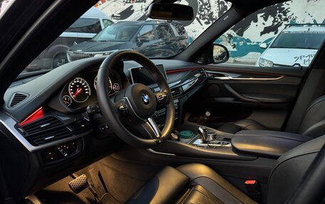 BMW X5 M, 2018 год, 6 100 000 рублей, 6 фотография