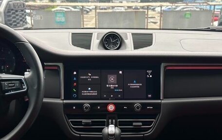 Porsche Macan I рестайлинг, 2025 год, 9 044 500 рублей, 11 фотография