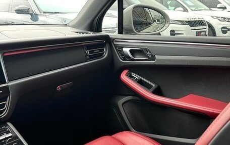 Porsche Macan I рестайлинг, 2025 год, 9 044 500 рублей, 13 фотография