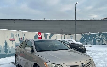 Toyota Camry, 2007 год, 820 000 рублей, 1 фотография