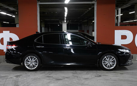 Toyota Camry, 2020 год, 3 498 000 рублей, 4 фотография