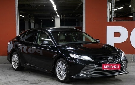 Toyota Camry, 2020 год, 3 498 000 рублей, 3 фотография
