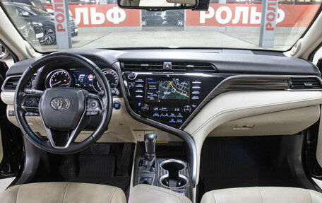 Toyota Camry, 2020 год, 3 498 000 рублей, 14 фотография