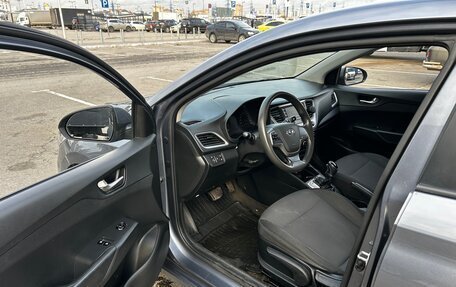 Hyundai Solaris II рестайлинг, 2017 год, 750 000 рублей, 9 фотография