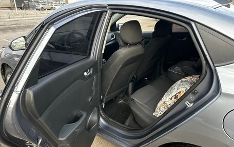 Hyundai Solaris II рестайлинг, 2017 год, 750 000 рублей, 10 фотография