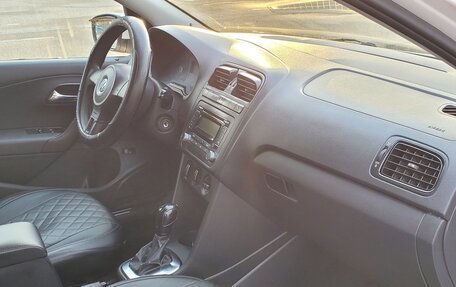 Volkswagen Polo VI (EU Market), 2012 год, 340 000 рублей, 10 фотография