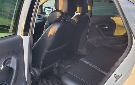 Volkswagen Polo VI (EU Market), 2012 год, 340 000 рублей, 12 фотография