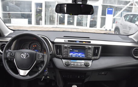 Toyota RAV4, 2014 год, 1 730 000 рублей, 19 фотография