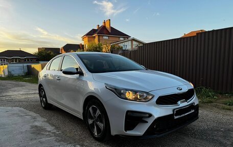 KIA Cerato IV, 2019 год, 1 840 000 рублей, 2 фотография
