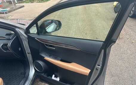 Lexus NX I, 2017 год, 3 095 000 рублей, 19 фотография