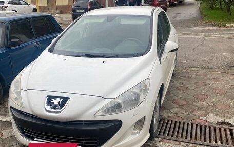 Peugeot 308 II, 2010 год, 649 000 рублей, 2 фотография