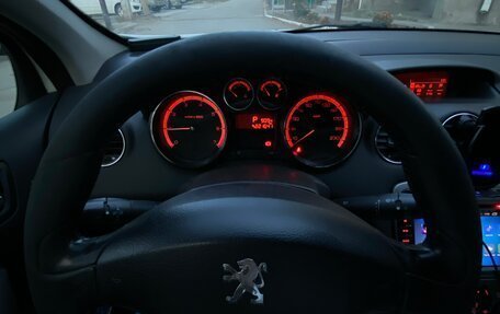 Peugeot 308 II, 2010 год, 649 000 рублей, 4 фотография