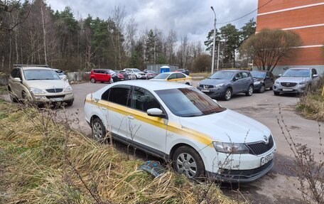 Skoda Rapid I, 2018 год, 450 000 рублей, 4 фотография