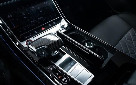 Audi S8, 2025 год, 18 075 200 рублей, 14 фотография