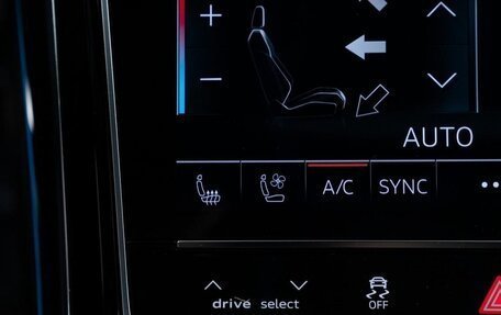 Audi S8, 2025 год, 18 075 200 рублей, 13 фотография